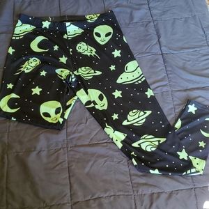 Alien Leggings